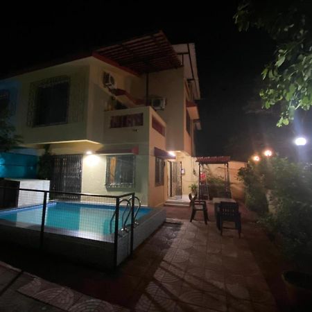 Riyansh Villa Лонавала Екстериор снимка