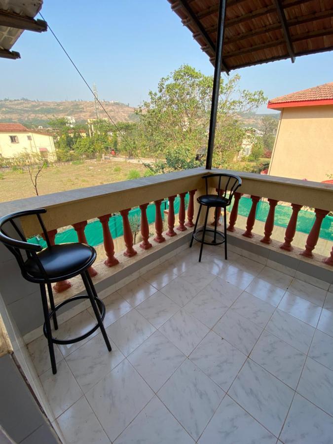 Riyansh Villa Лонавала Екстериор снимка